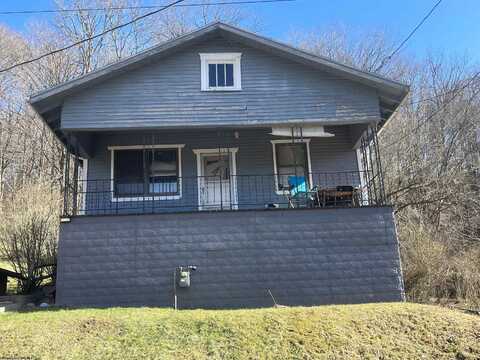 212 Bennett Street, Weston, WV 26452