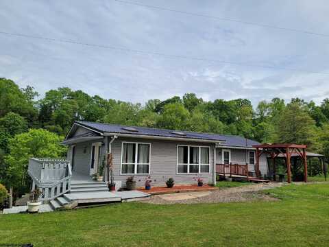 2555 Marshville Road, Salem, WV 26426