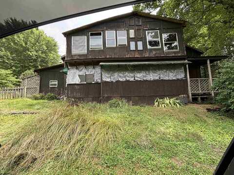 195 Railroad Street, Hambleton, WV 26269