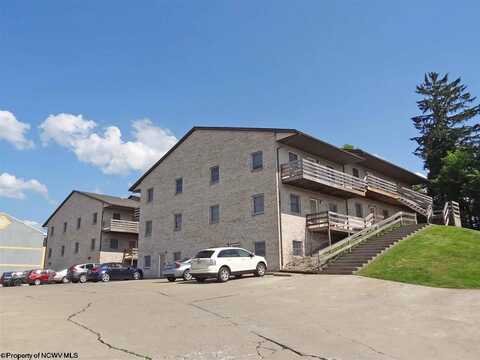 910 Willowdale Road, Morgantown, WV 26505