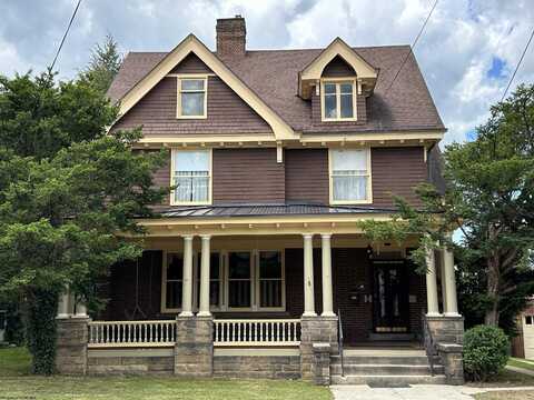 232 Grand Street, Morgantown, WV 26501