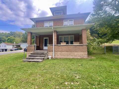 551 E Grafton Road, Fairmont, WV 26554