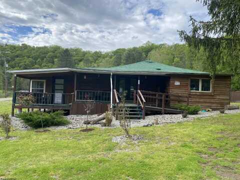 34 Old Crow Drive, Buckhannon, WV 26201