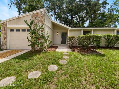 11511 MANDARIN WOODS Drive E, Jacksonville, FL 32223