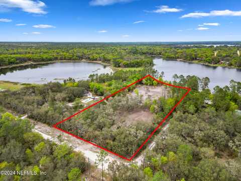 140 JUNIOR LAKE Trail, Interlachen, FL 32148