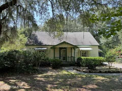 405 N OAK Avenue, Florahome, FL 32140