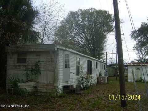 182 NE SEMESTER Place, Lake City, FL 32055