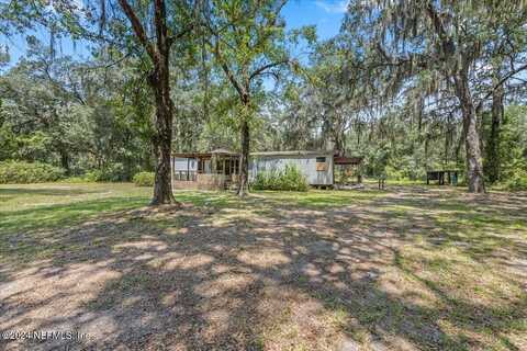 120 DANA Lane, Palatka, FL 32147