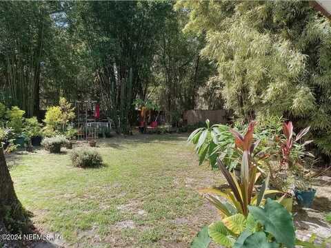 102 SHADY OAK Drive, Satsuma, FL 32189