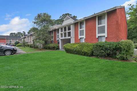 8880 OLD KINGS Road S, Jacksonville, FL 32257