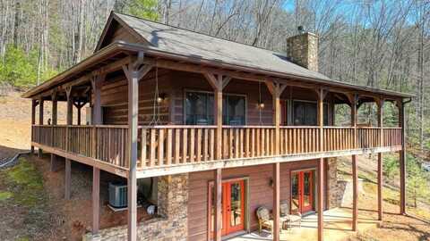 384 Barefoot Road, Hiawassee, GA 30546