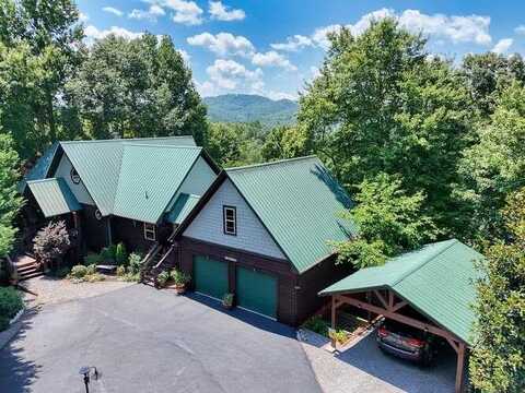 34 Darnell Lane, Brasstown, NC 28906