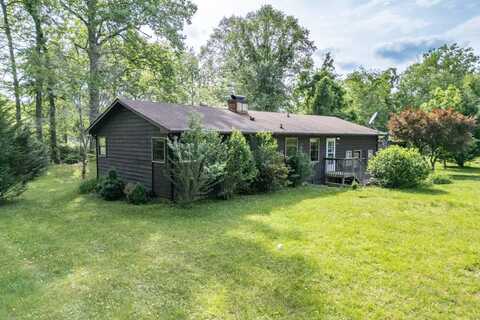 6389 Old Hwy 64W, Warne, NC 28909