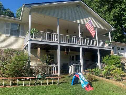 1783 Sunnyside Road, Hiawassee, GA 30546