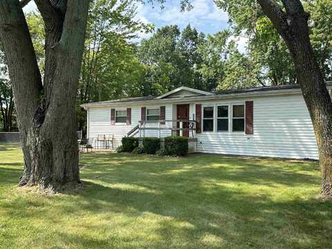 15 Lane 150 Long Lake, Fremont, IN 46737