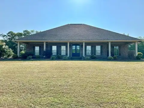 30 County Road 419, Calhoun City, MS 38916