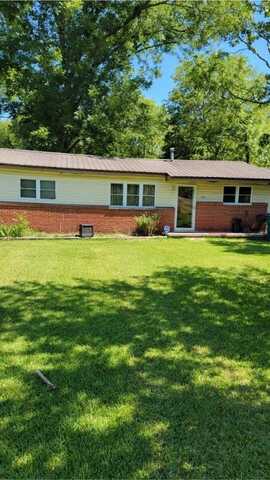 410 Washington St., Okolona, MS 38860