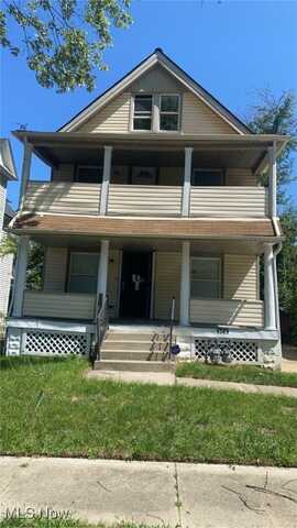 1749 Eastham Avenue, Cleveland, OH 44112