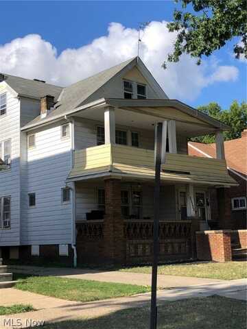 10305 Runnymede Avenue, Cleveland, OH 44125