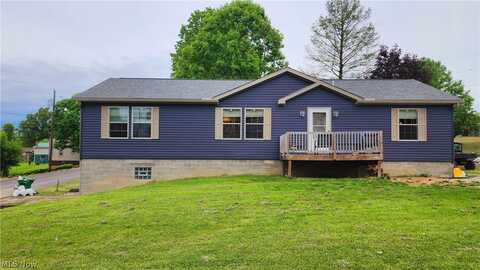 107 1st Street, Follansbee, WV 26037