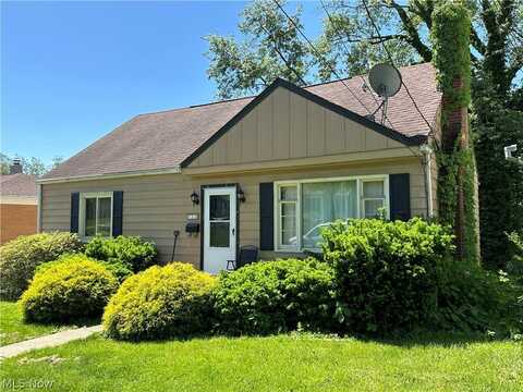 123 opal Boulevard, Steubenville, OH 43952