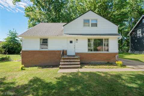 26240 Elinore Avenue, Euclid, OH 44132