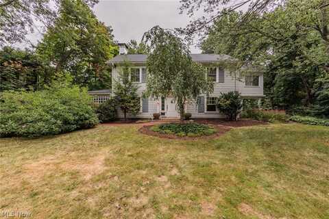 2861 Lee Road, Shaker Heights, OH 44120