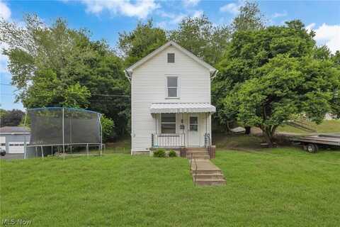 834 W Martin Street, East Palestine, OH 44413