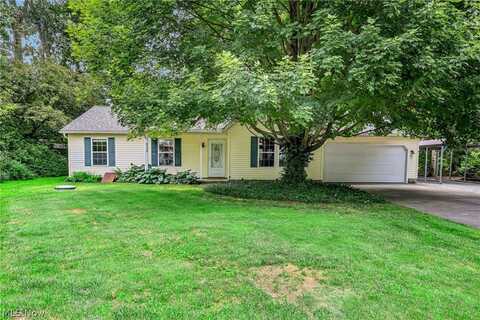 532 E River View Drive, Austinburg, OH 44010