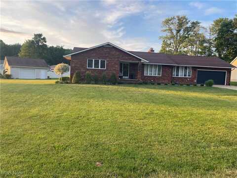 1584 Hemlock Drive, Ashtabula, OH 44004