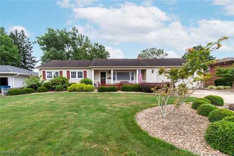 1505 Rosehedge Drive, Poland, OH 44514