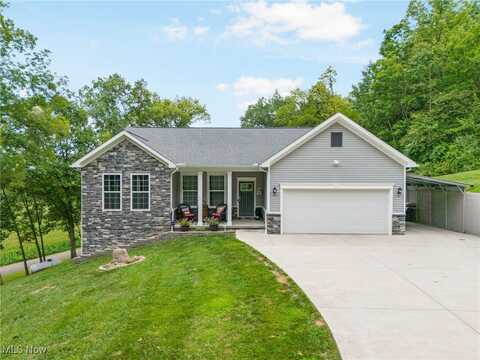 838 State Route 212 NW, Bolivar, OH 44612