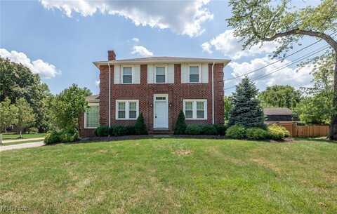 6916 Brookside Road, Independence, OH 44131