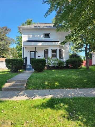 178 Marshall Street, Conneaut, OH 44030