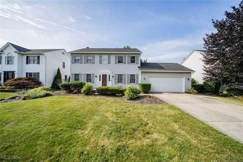 32852 Brackenbury Drive, Solon, OH 44139