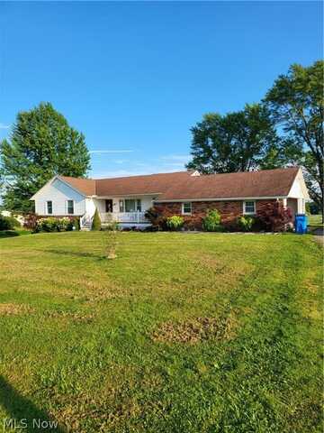 16861 kinsman Road, Middlefield, OH 44062