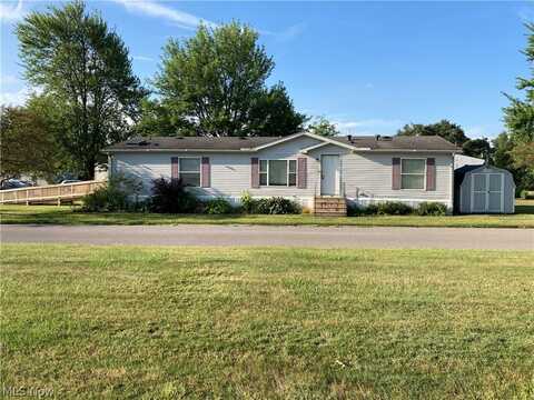 215 Kenny Brook Drive, Elyria, OH 44035