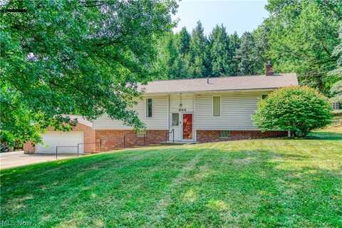 954 Alpine Boulevard, Uniontown, OH 44685