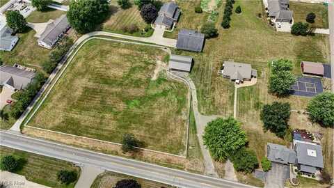 310 Mill Street SW, Sugarcreek, OH 44681