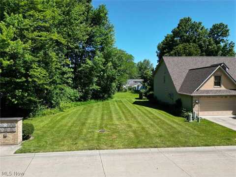 Christopher Ct Court, Strongsville, OH 44149