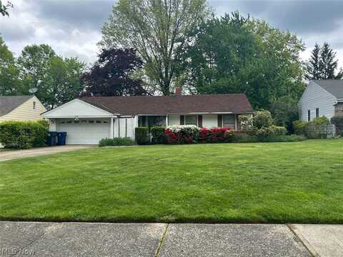 1077 Brandon Road, Cleveland Heights, OH 44112