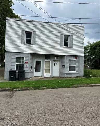 12 Lake Street, Akron, OH 44301