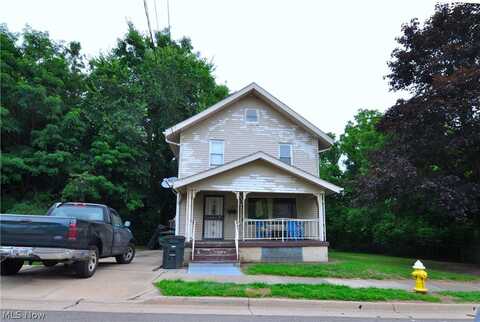 723 City View Avenue, Akron, OH 44307