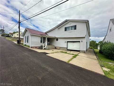 2426 Cleveland Avenue, Steubenville, OH 43952