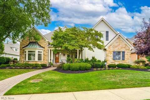 2389 Chapparal S, Westlake, OH 44145