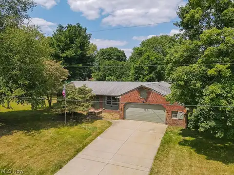 1540 Cloverfield Drive, Copley, OH 44321