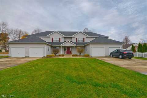 9937 Delray, New Middletown, OH 44442