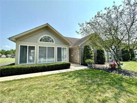 2304 Willow Brook Drive NE, Warren, OH 44483