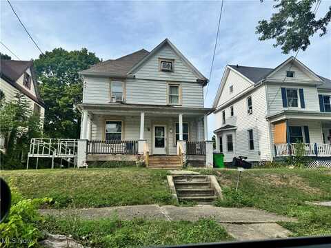 245 W Columbia Street, Alliance, OH 44601