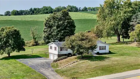 11134 State Route 39, Millersburg, OH 44654